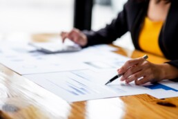 analiza dokumentów i wymagań na stanowisku HR Business Partnera